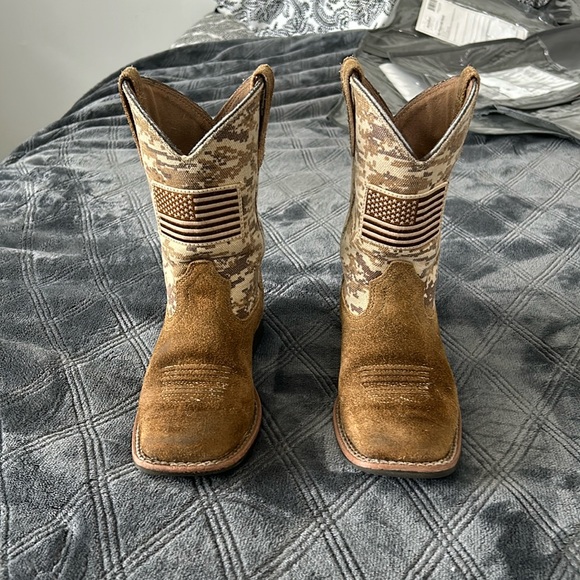 Other - Arita kids boots.  Size 11